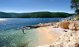 Le spiagge a Rabac sono una vera meraviglia della natura (Ente per il turismo Labin/Rabac)